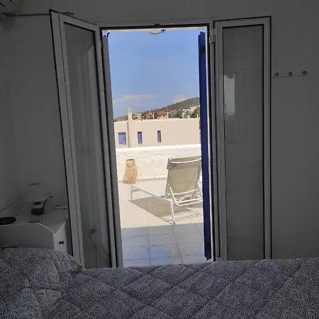 Apartment A Magical Seafront Maizonette In Aegina